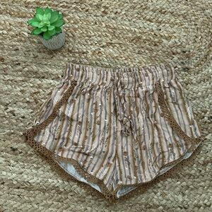 BOHO STRIPED FLOWY SHORTS